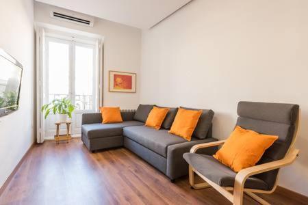 Apartamento La Latina II Madrid Luaran gambar